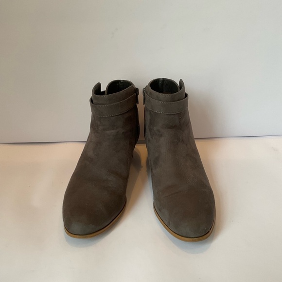 Women’s Giani Bernini ankle boots - Picture 6 of 6